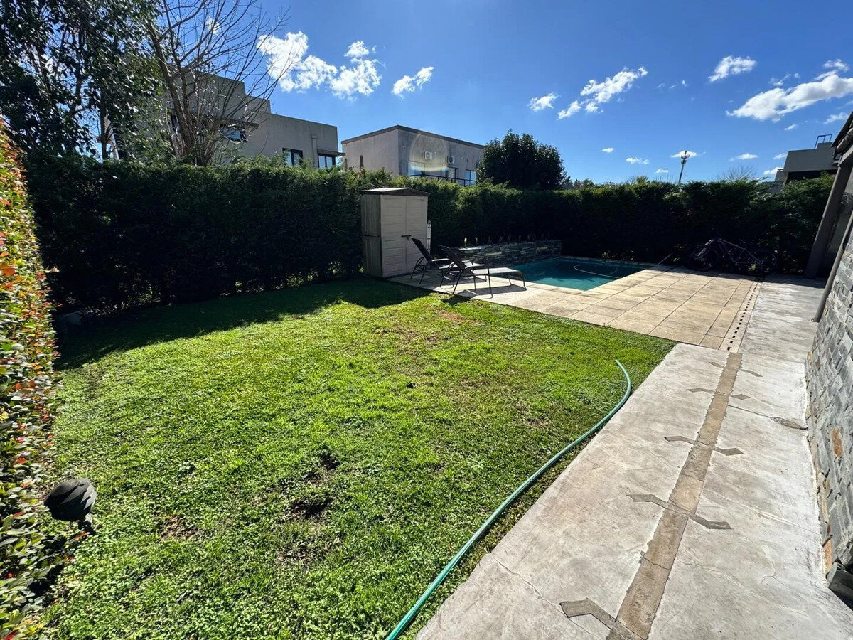 Venta Casa Brisas Adrogue 5 Ambientes Apto Crédito Permuta - 30