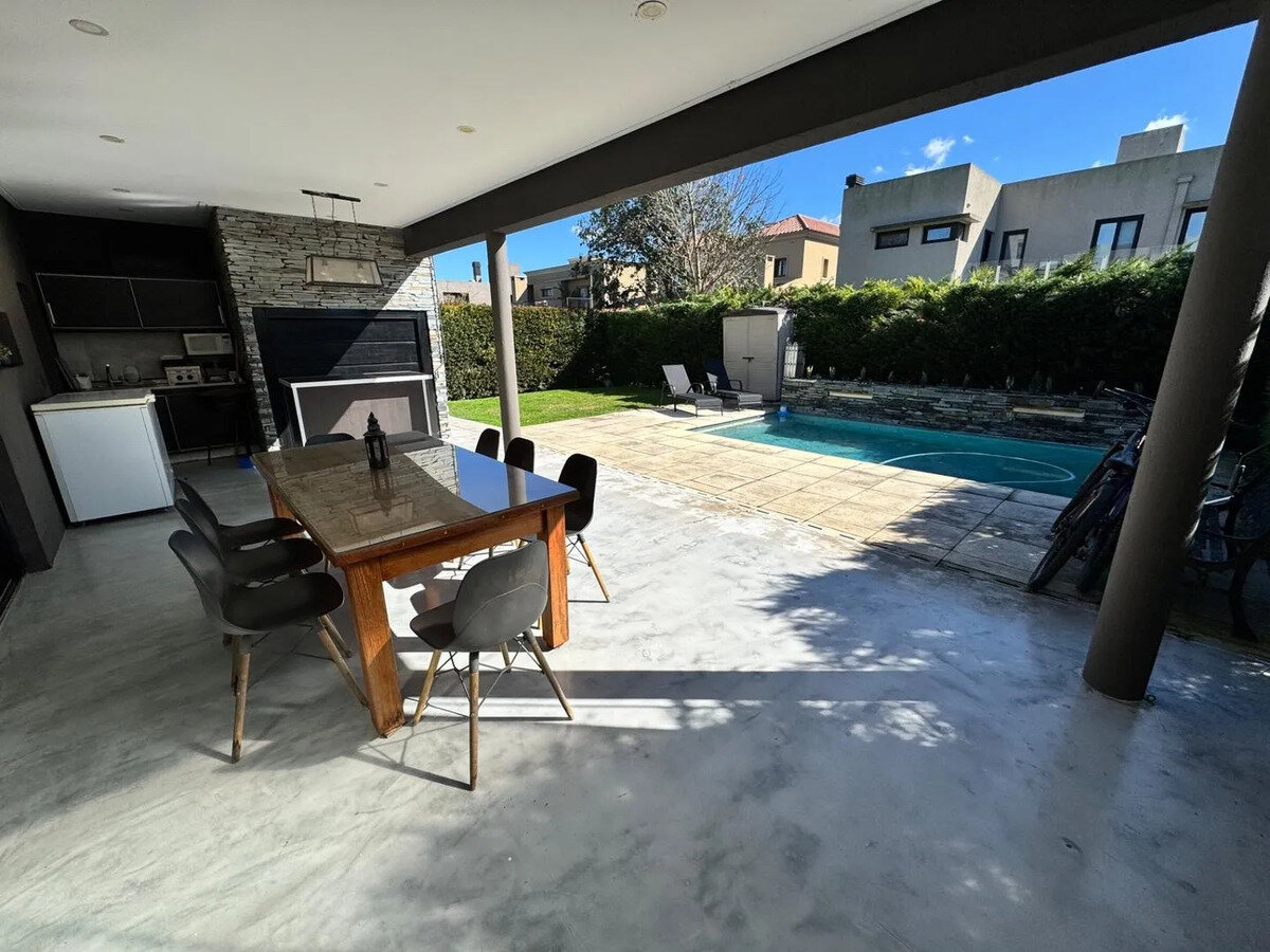 Venta Casa Brisas Adrogue 5 Ambientes Apto Crédito Permuta - 26