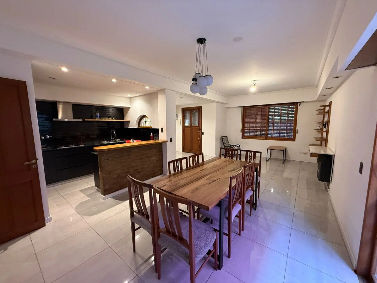 Venta Chalet Pileta Lomas De Zamora Apto Credito Permuta — foto 5