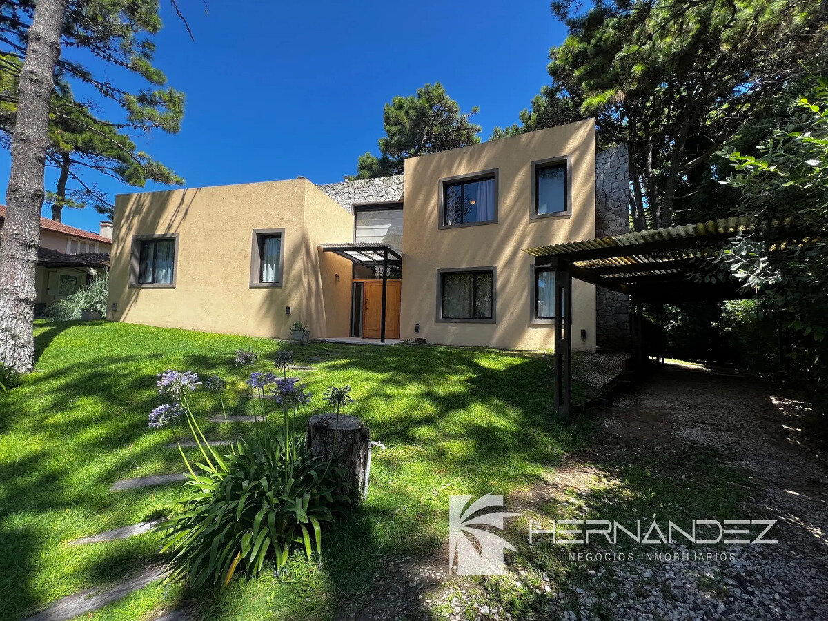 Venta Casa Pinamar Norte apto crédito