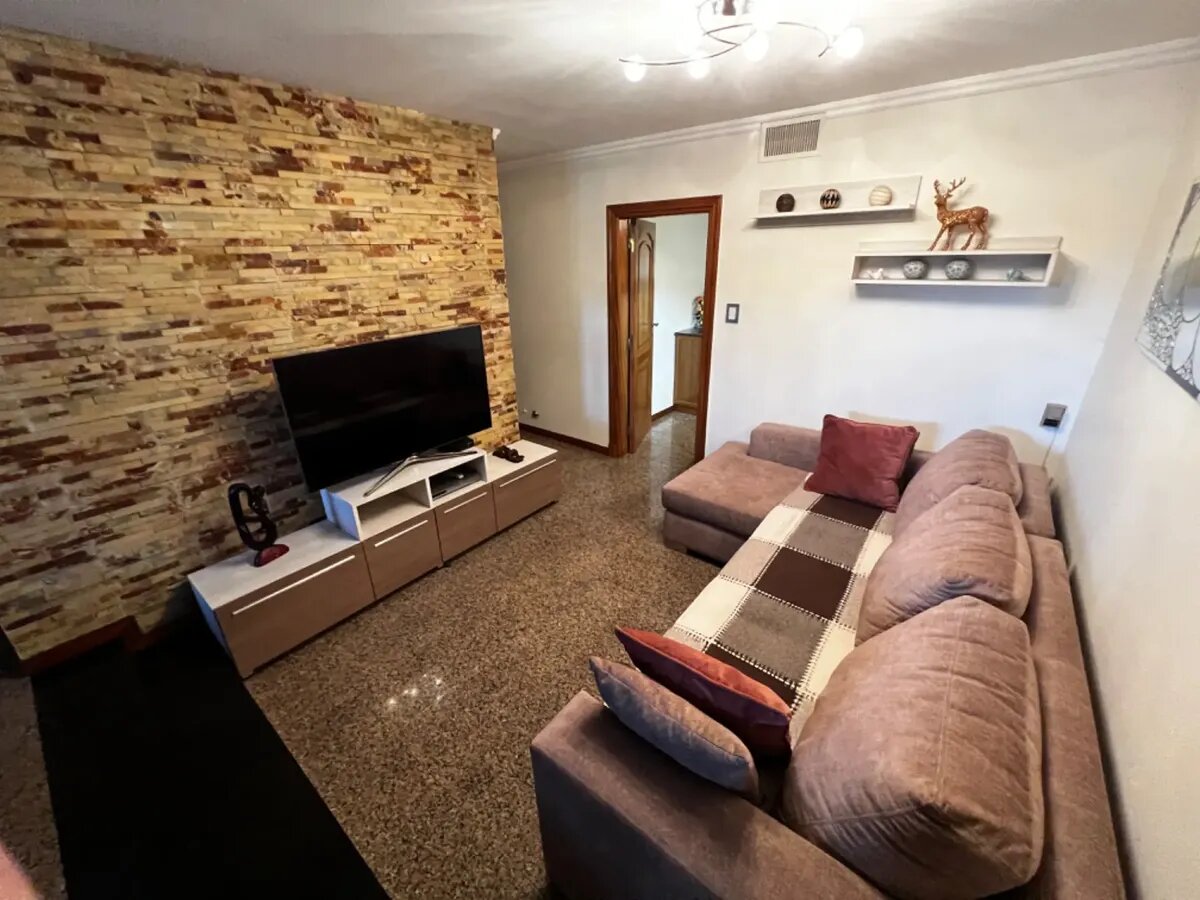 Venta Casa Chalet Parrilla Pileta Apto Credito Banfield — foto 7