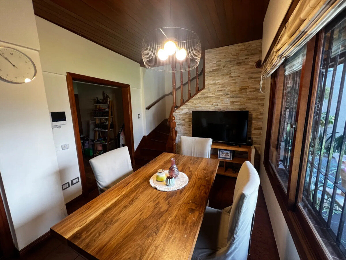 Venta Casa Chalet Parrilla Pileta Apto Credito Banfield — foto 12