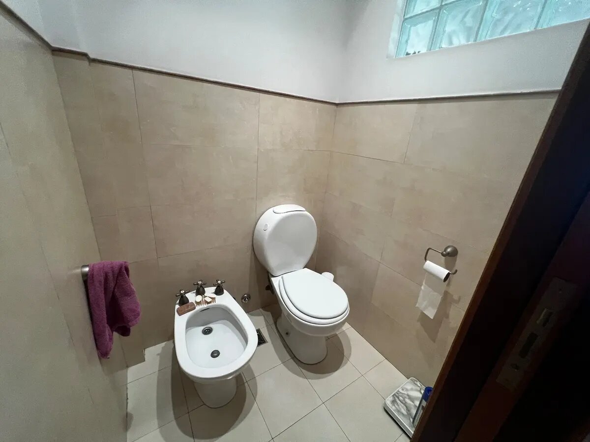 Venta Casa Chalet Adrogué Pileta Parque Permuta Apto Crédito - 19