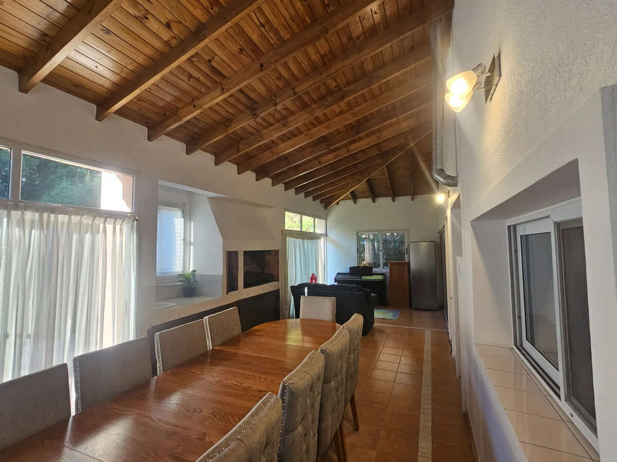 Venta Casa 8 Ambientes Barrio El Lauquen - 29