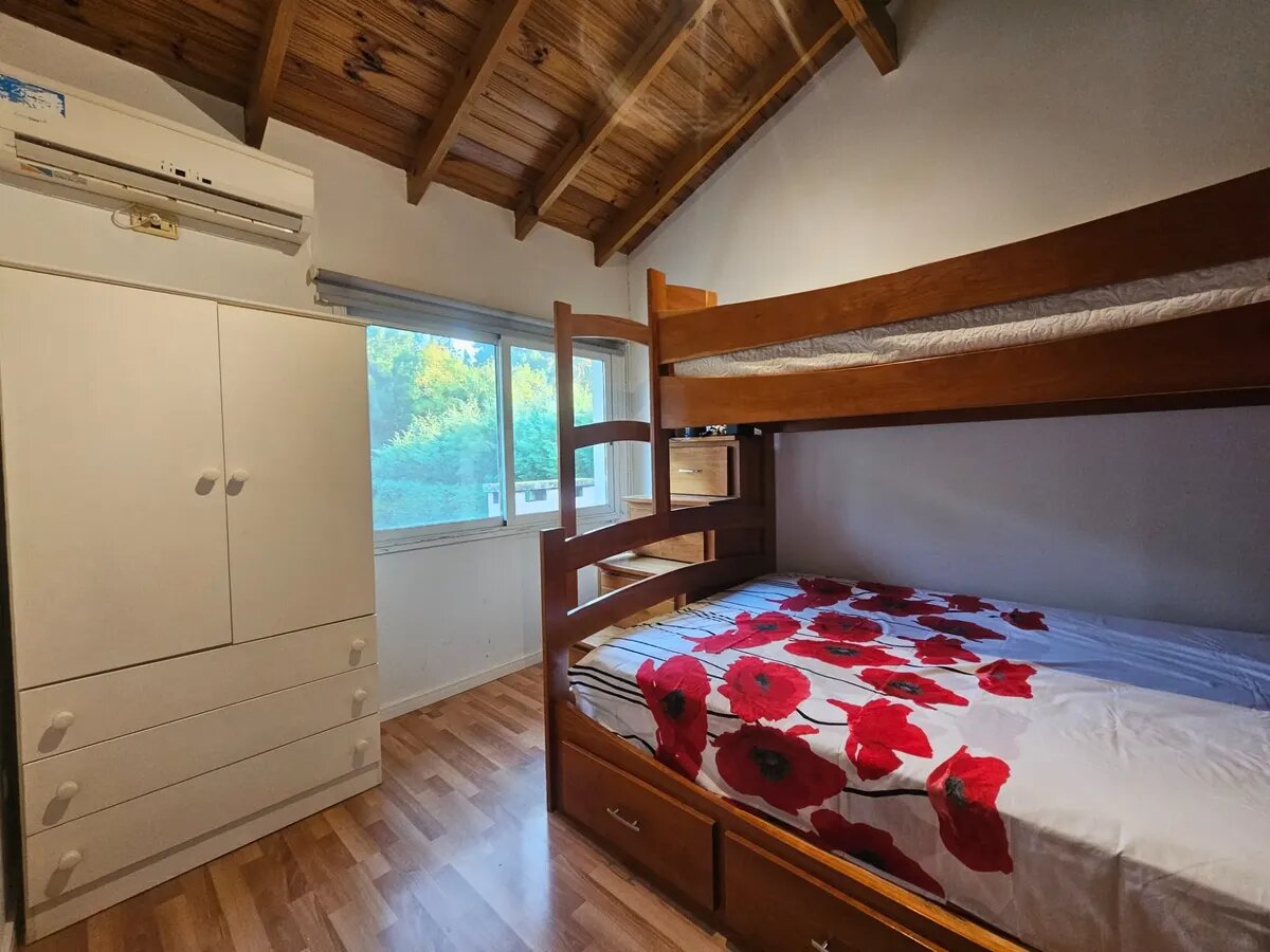 Venta Casa 8 Ambientes Barrio El Lauquen - 19