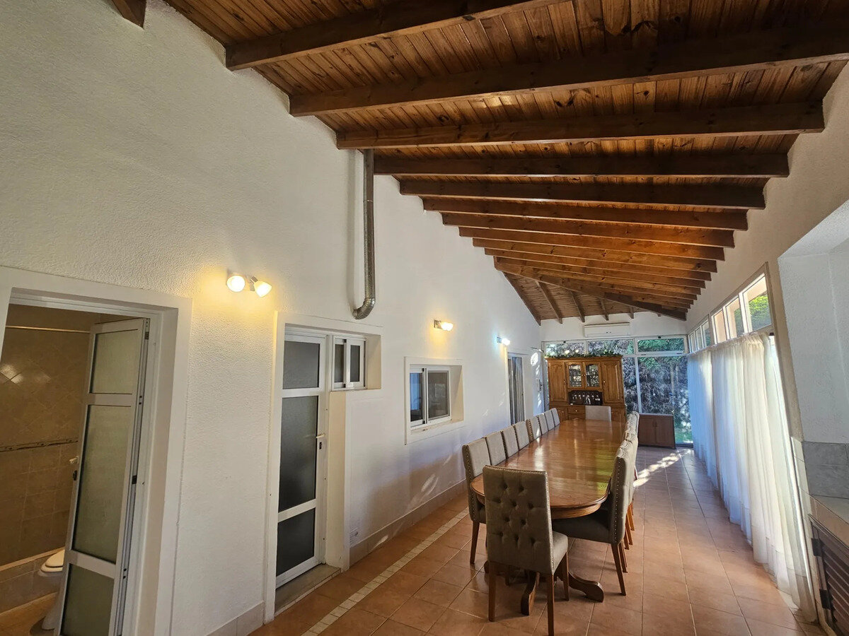 Venta Casa 8 Ambientes Barrio El Lauquen - 24