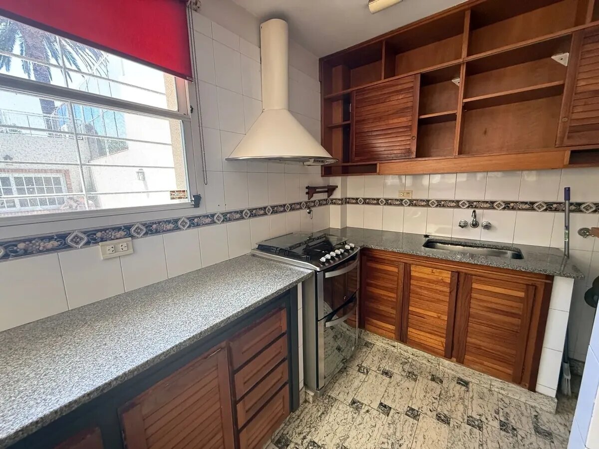 Venta Casa Chalet Parque Pileta Banfield Crédito Permuta — foto 14