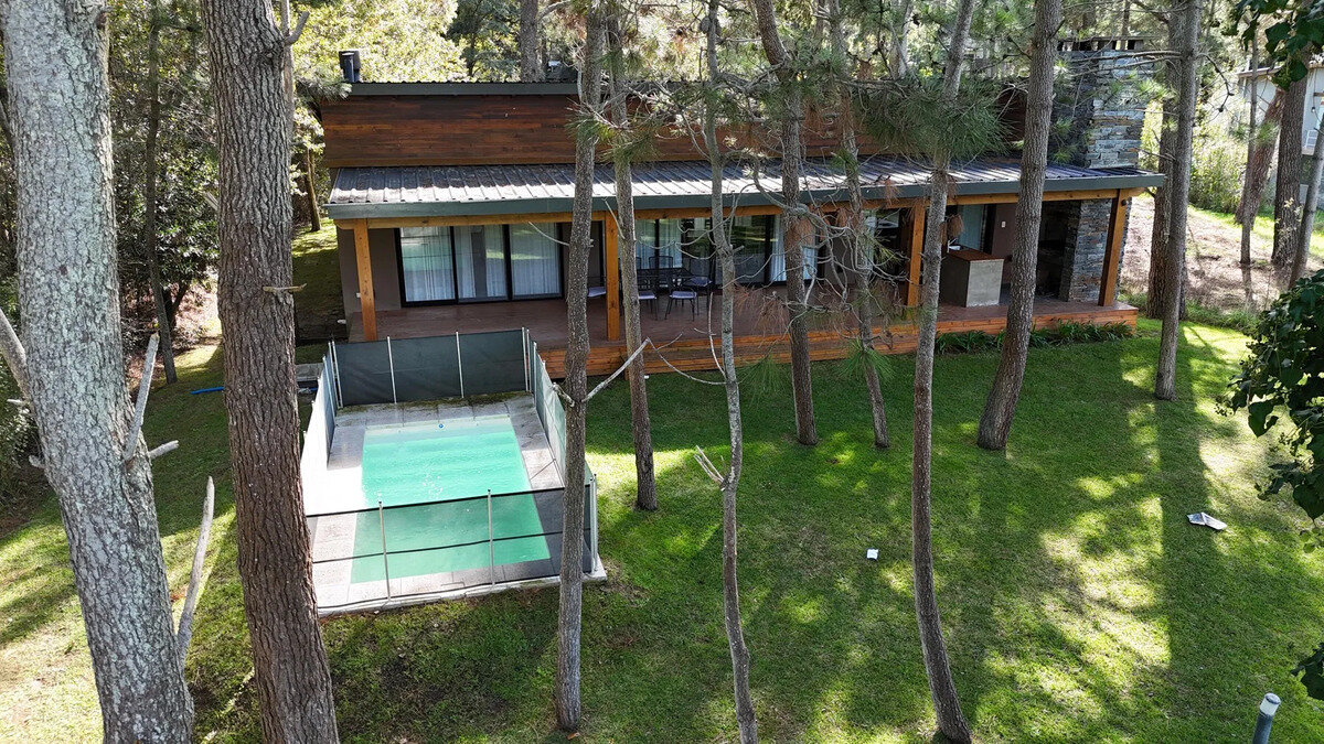 Venta Casa Carilo Zona Golf Apto Crédito Permuta - 1