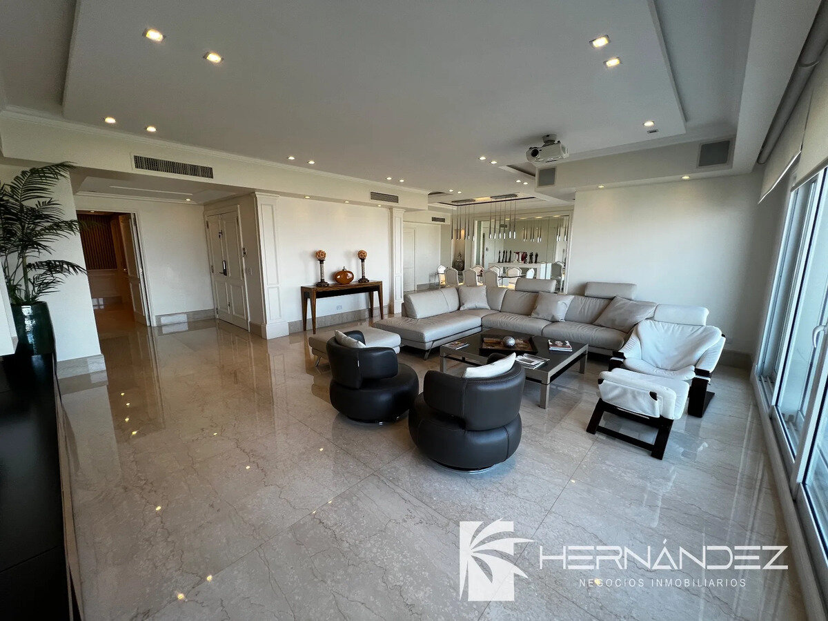 Venta Semipiso Pto Madero Cochera Pileta Amueblado Baulera — foto 5