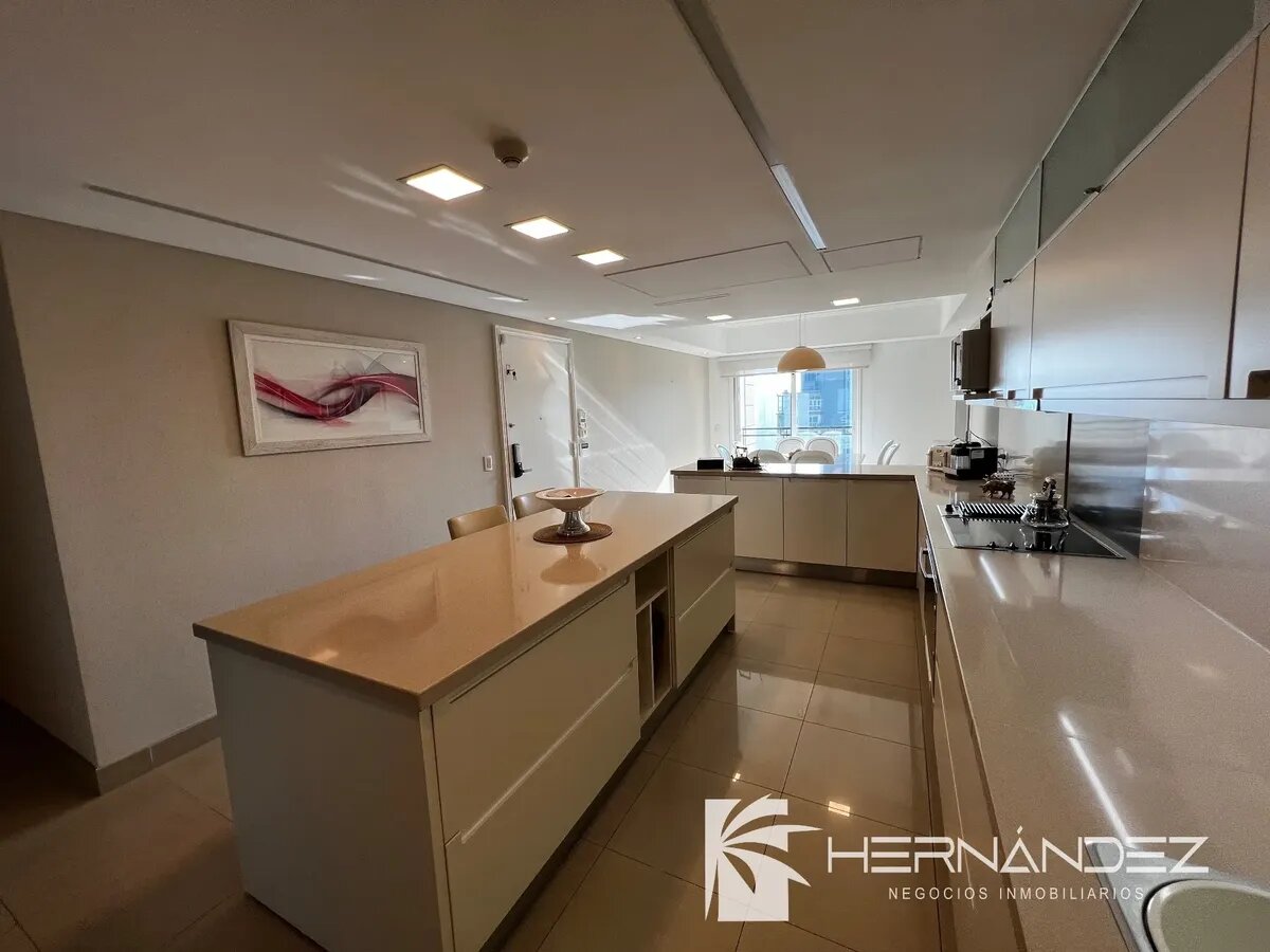 Venta Semipiso Pto Madero Cochera Pileta Amueblado Baulera — foto 8