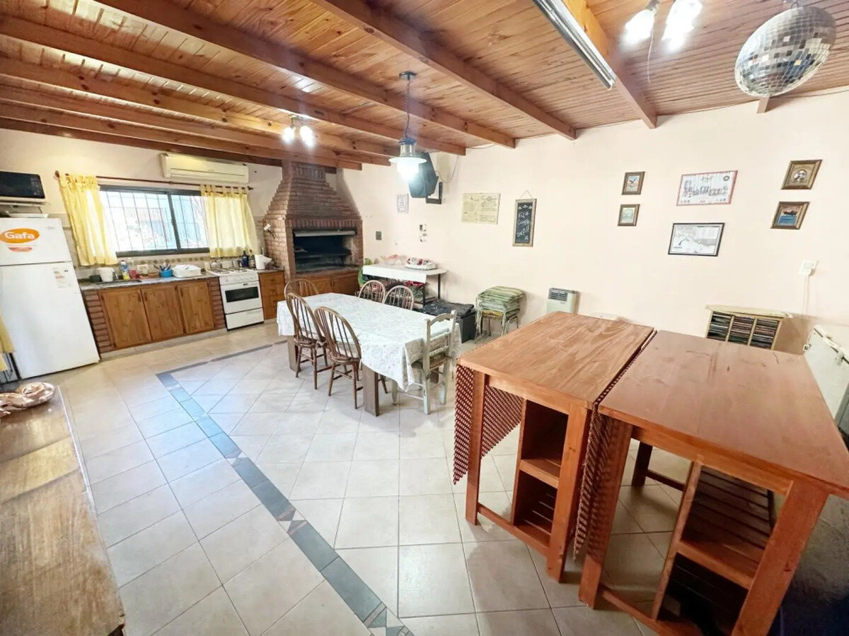 Venta Casa Quincho Parrilla Apto Credito Lomas De Zamora — foto 13
