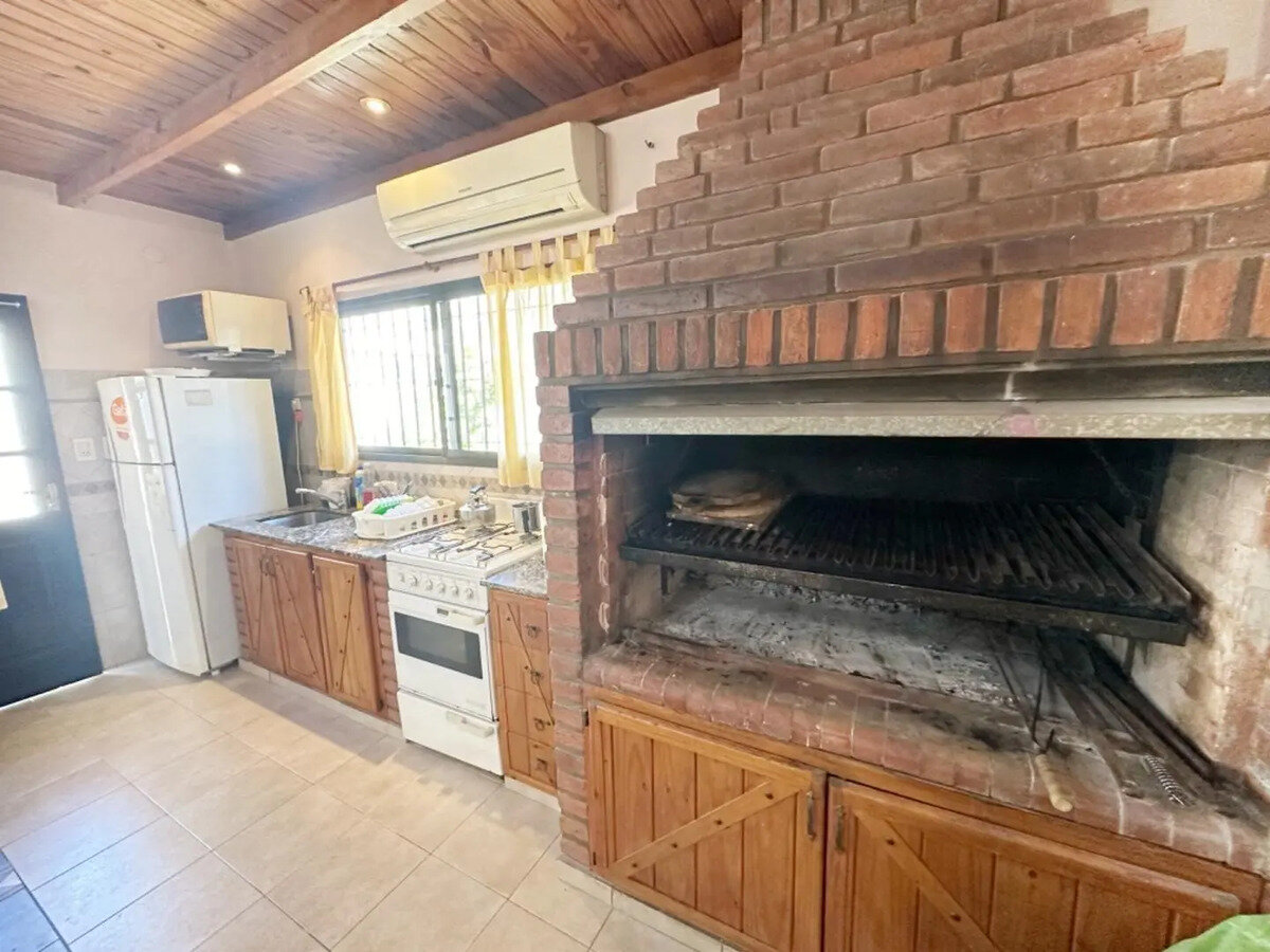 Venta Casa Quincho Parrilla Apto Credito Lomas De Zamora — foto 15