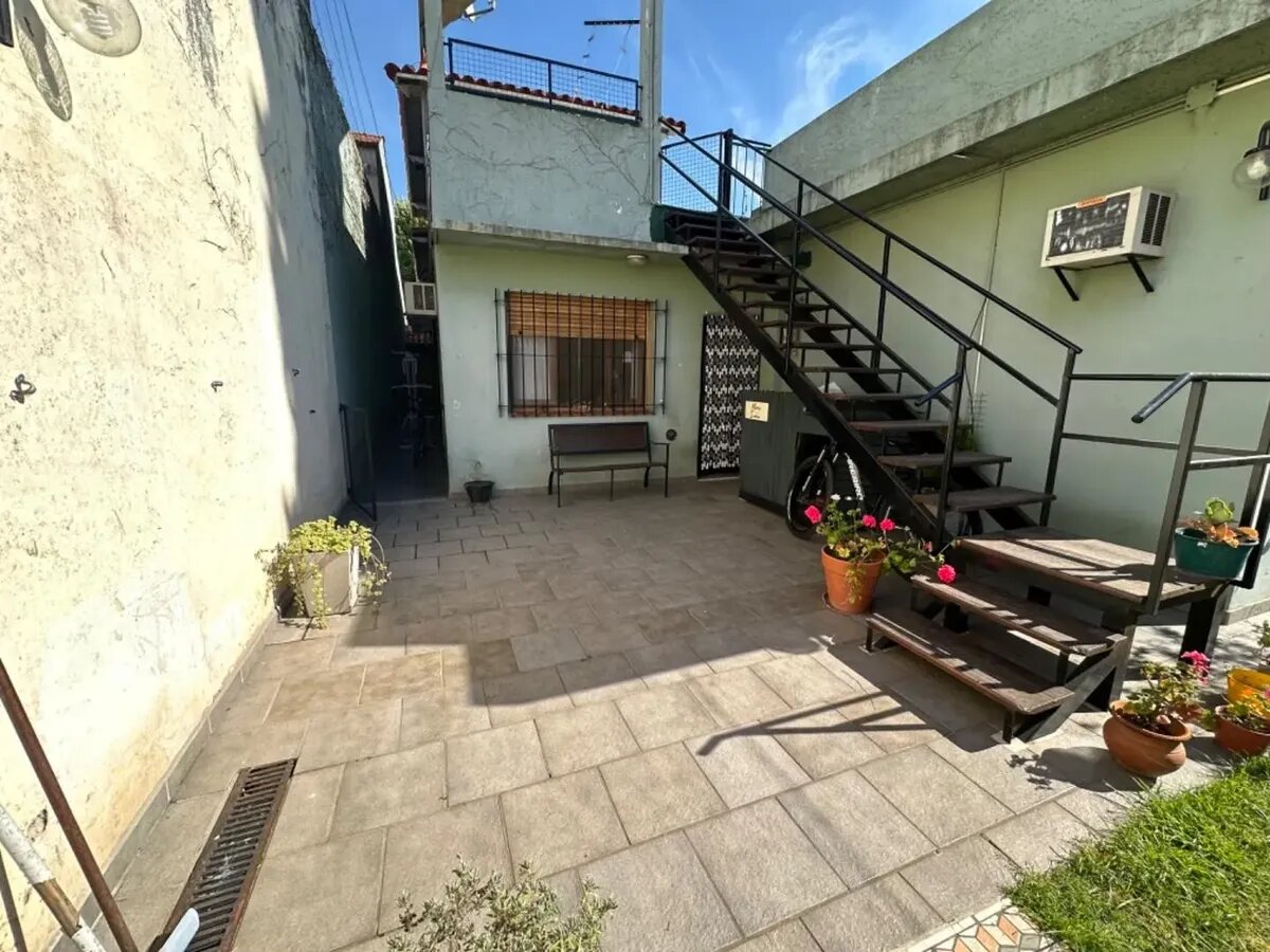 Venta Casa Quincho Parrilla Apto Credito Lomas De Zamora — foto 10