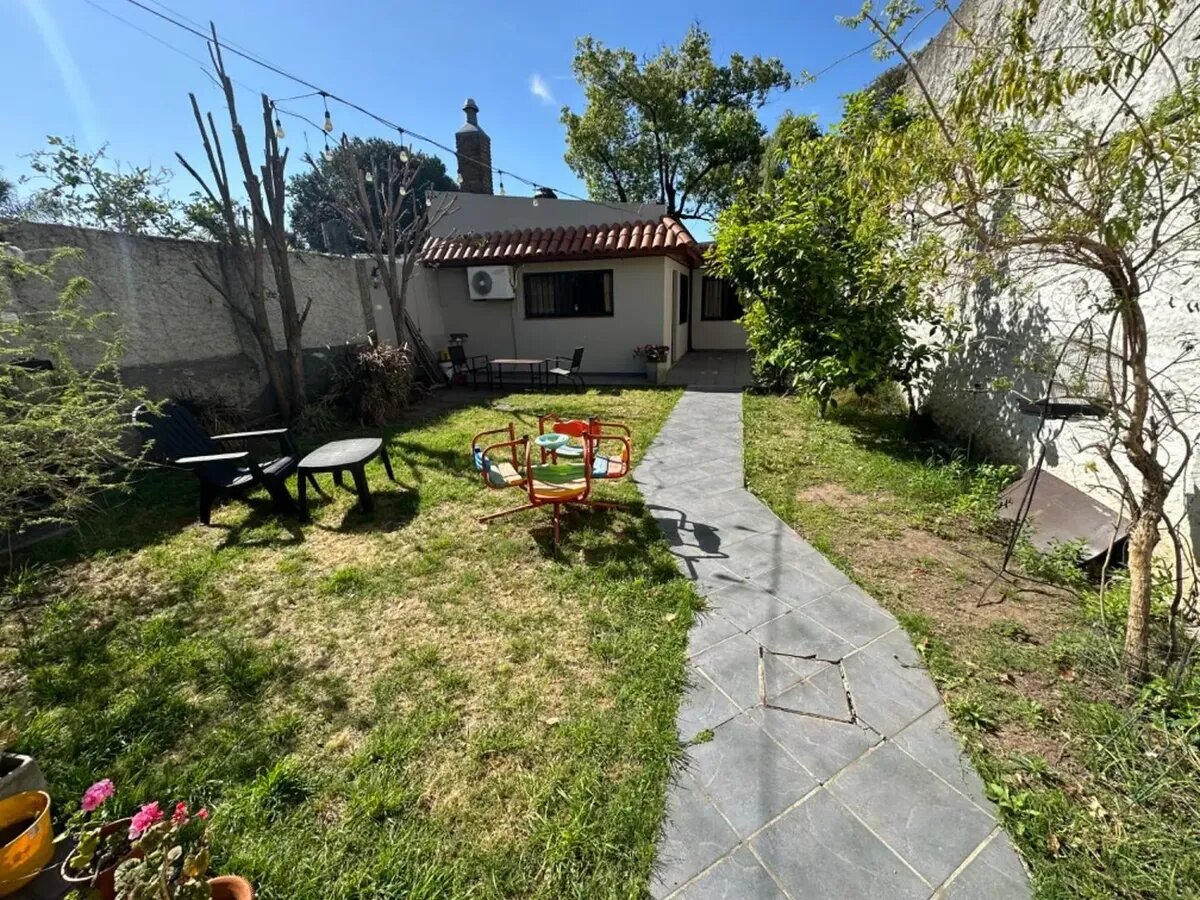 Venta Casa Quincho Parrilla Apto Credito Lomas De Zamora — foto 8