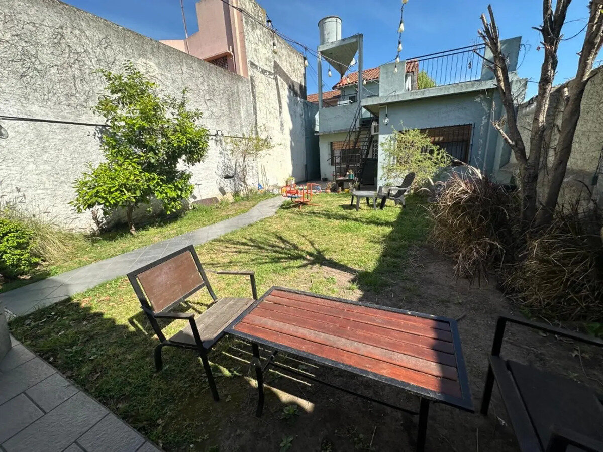Venta Casa Quincho Parrilla Apto Credito Lomas De Zamora — foto 12