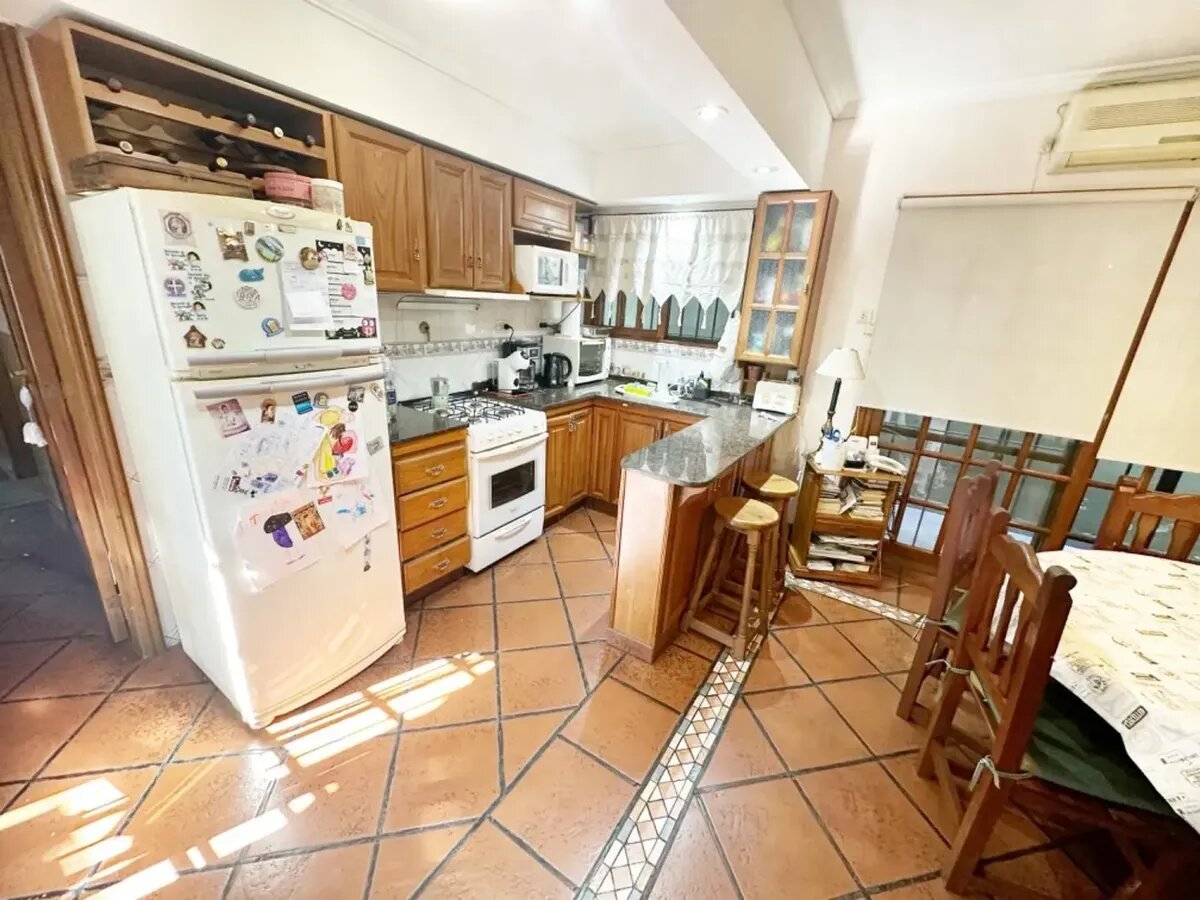 Venta Casa Quincho Parrilla Apto Credito Lomas De Zamora — foto 2