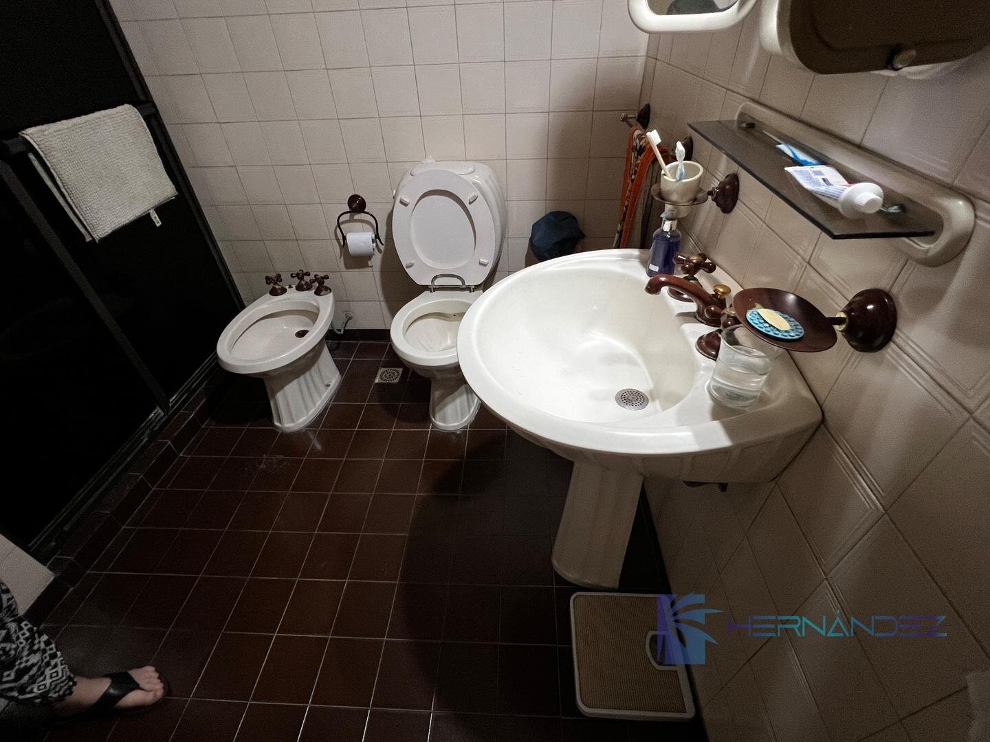 Venta Casa Estilo Inglés Quincho Pileta Apto Crédito Permuta — foto 2