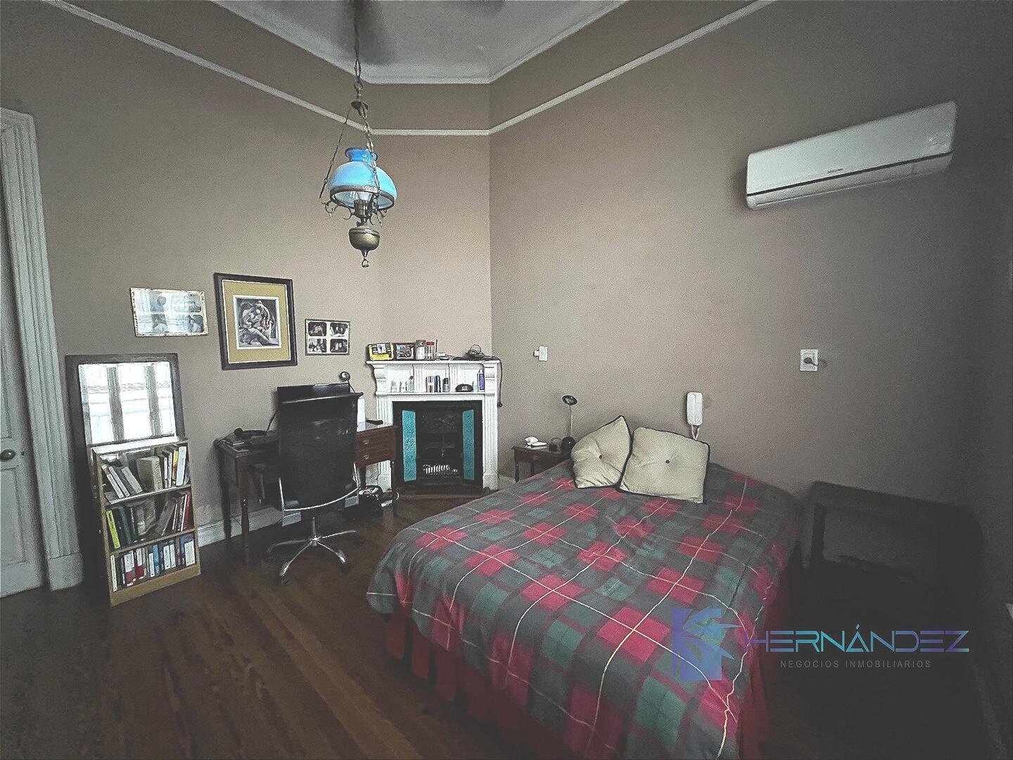 Venta Casa Estilo Inglés Quincho Pileta Apto Crédito Permuta — foto 3