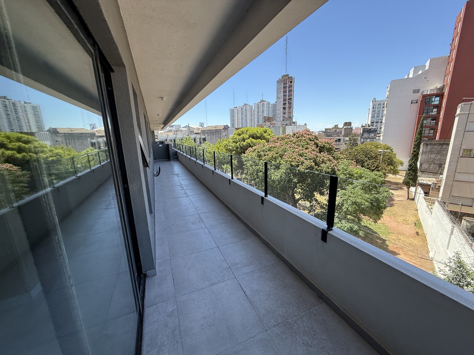 Venta Depto 4 Ambientes Avellaneda/balcon/cochera/pileta - 7
