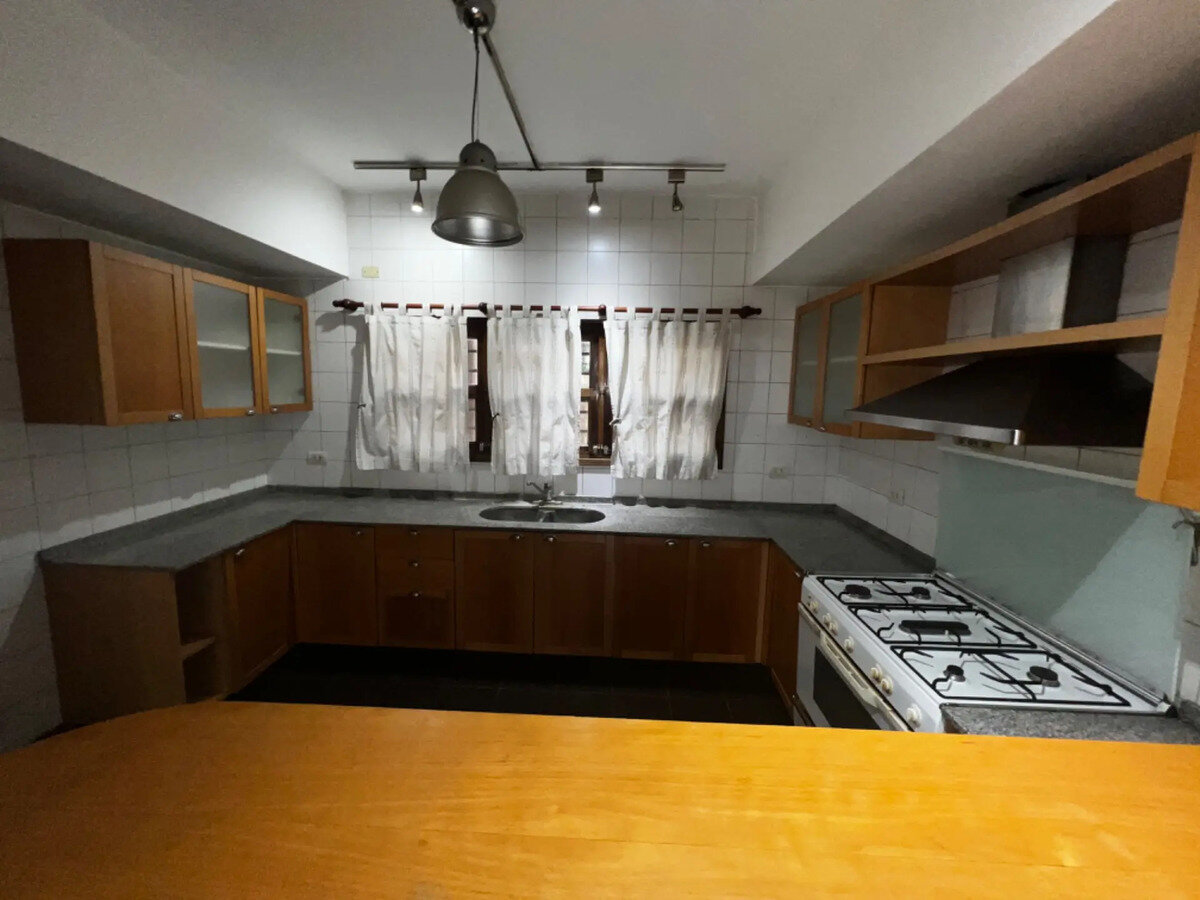 Venta Casa Chalet Parrilla Pileta Permuta Apto Credito — foto 11