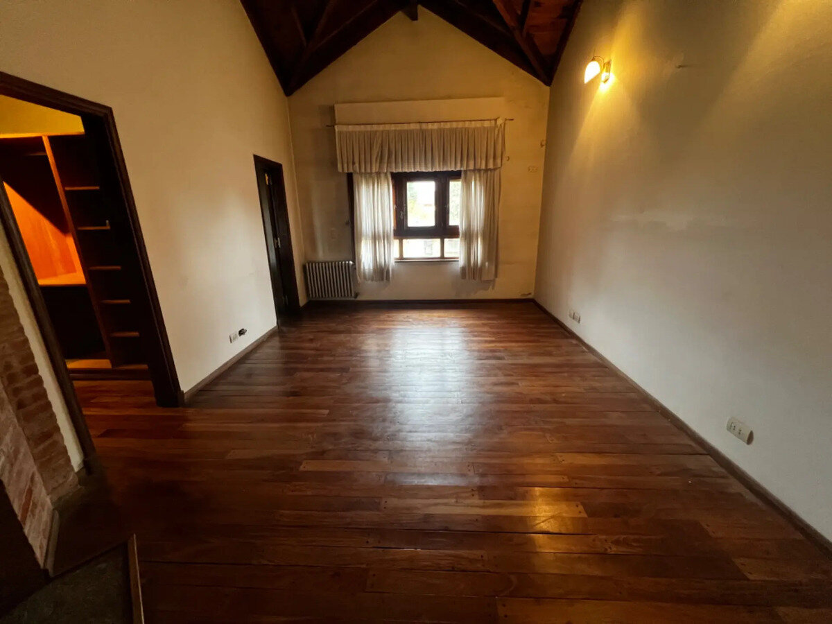 Venta Casa Chalet Parrilla Pileta Permuta Apto Credito - 29