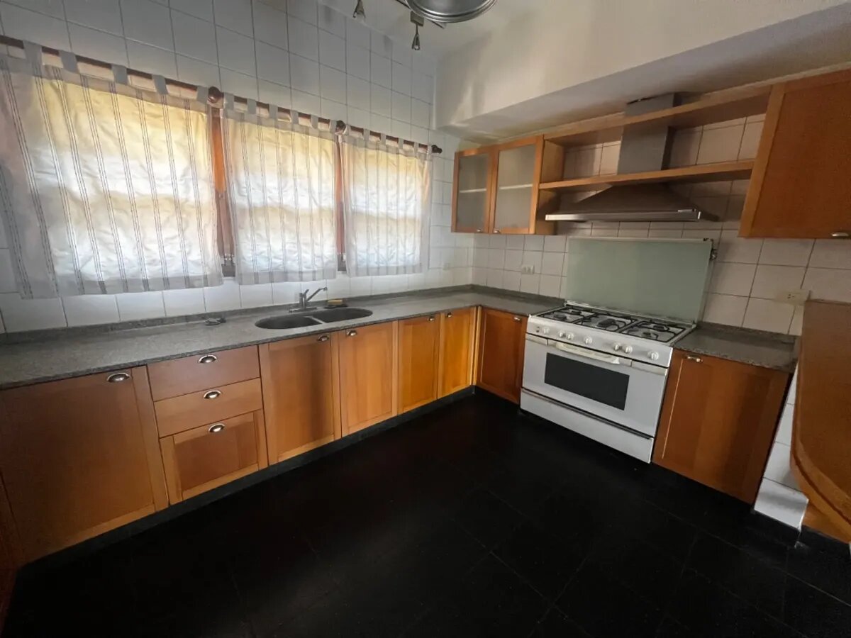 Venta Casa Chalet Parrilla Pileta Permuta Apto Credito — foto 10