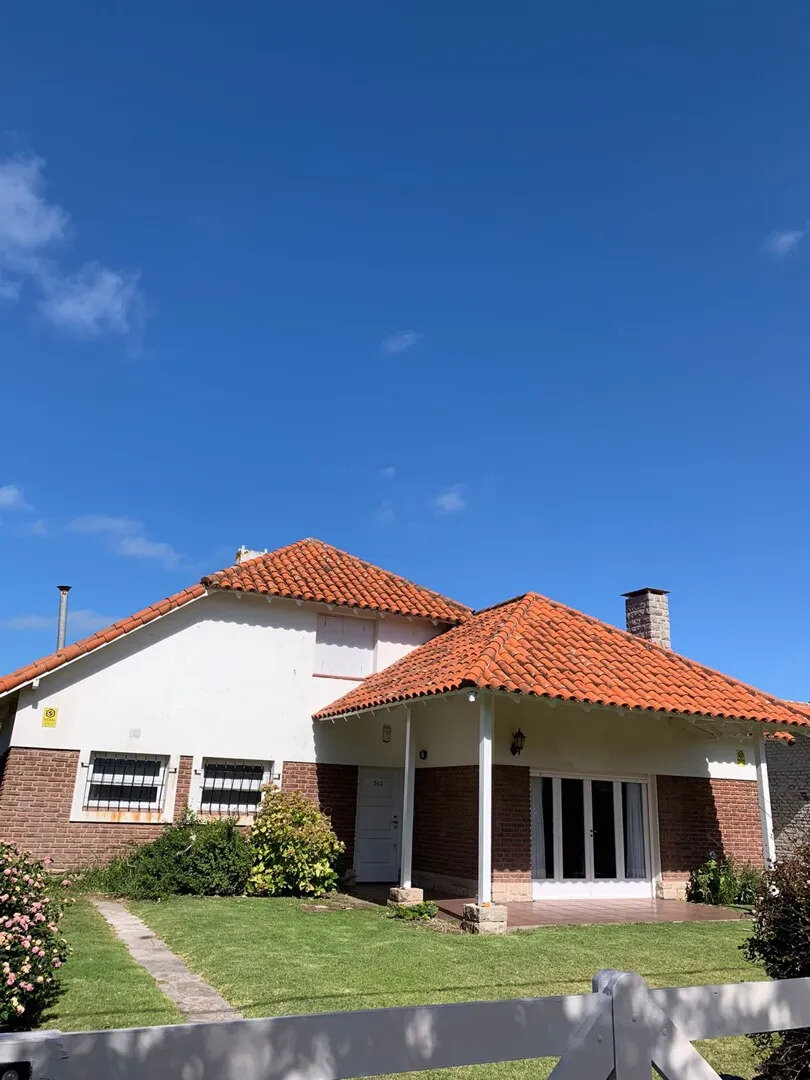 Casa En Venta 8 Ambientes En Zona 5 Miramar - 4