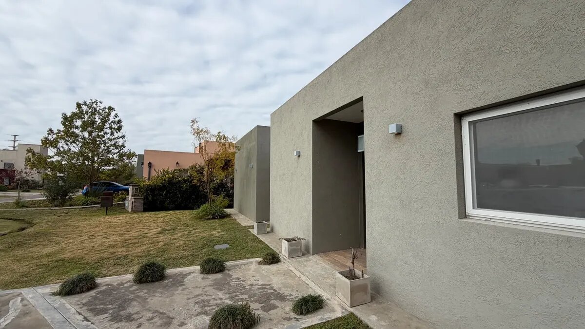 Venta Casa En Los Arces — foto 2