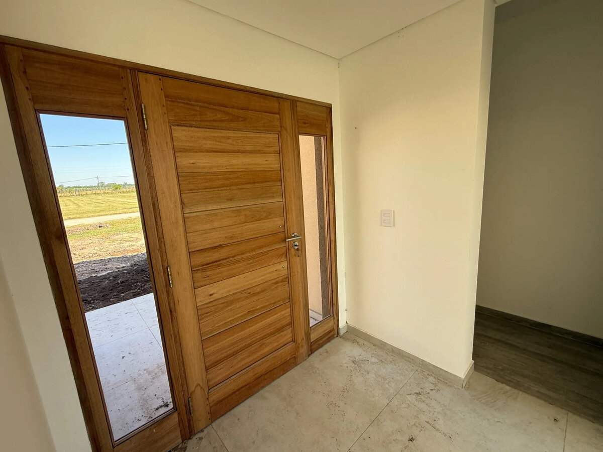 Venta Casa Con Pileta - Fincas De San Vicente Joven — foto 9