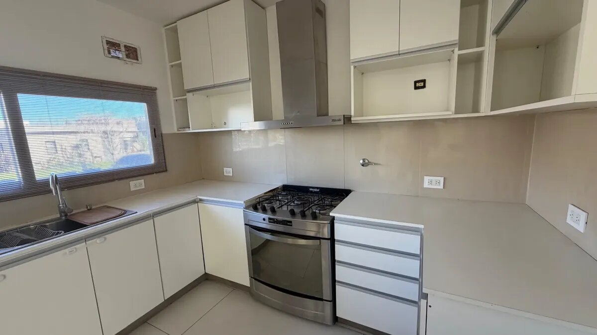 Casa En Alquiler Los Tilos — foto 4