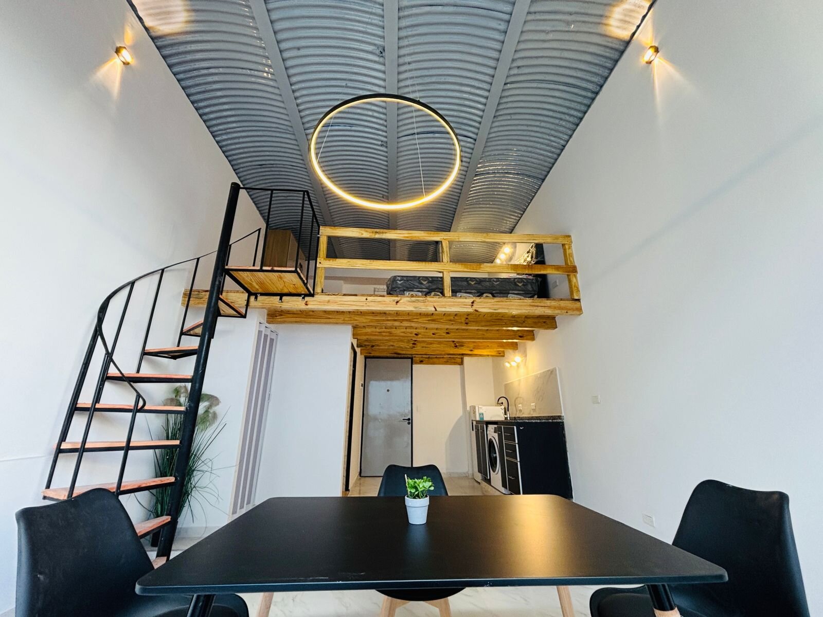 Se vende un agradable departamento tipo Loft refaccionado a nuevo - San Nicolas — foto 3