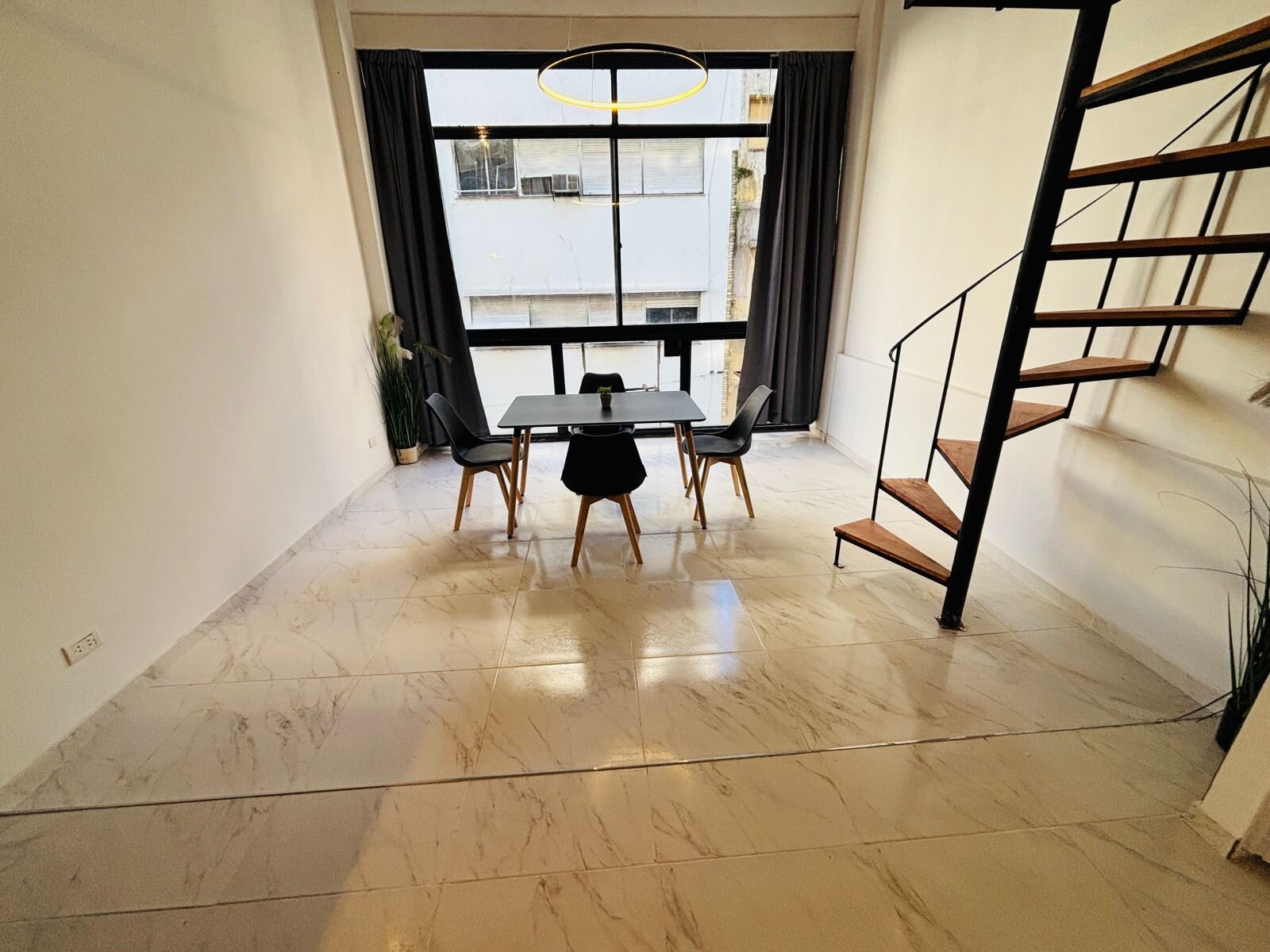 Se vende un agradable departamento tipo Loft refaccionado a nuevo - San Nicolas — foto 4
