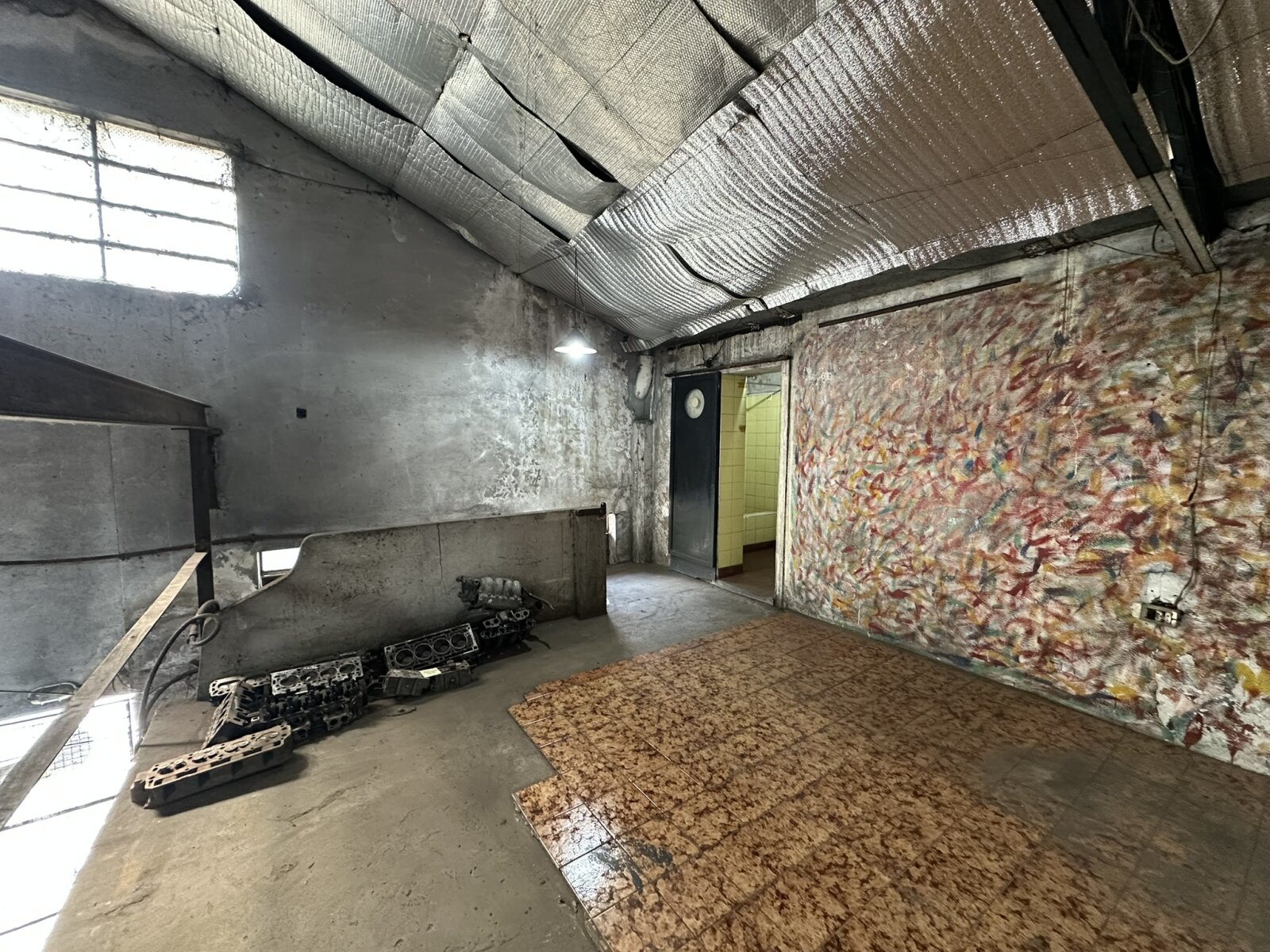 GALPÓN COMERCIAL C/ doble salida - 12