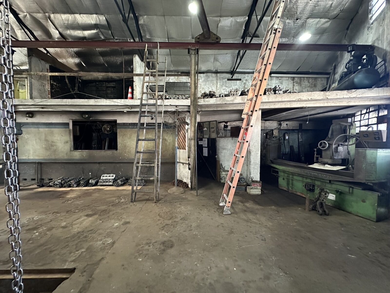 GALPÓN COMERCIAL C/ doble salida - 6