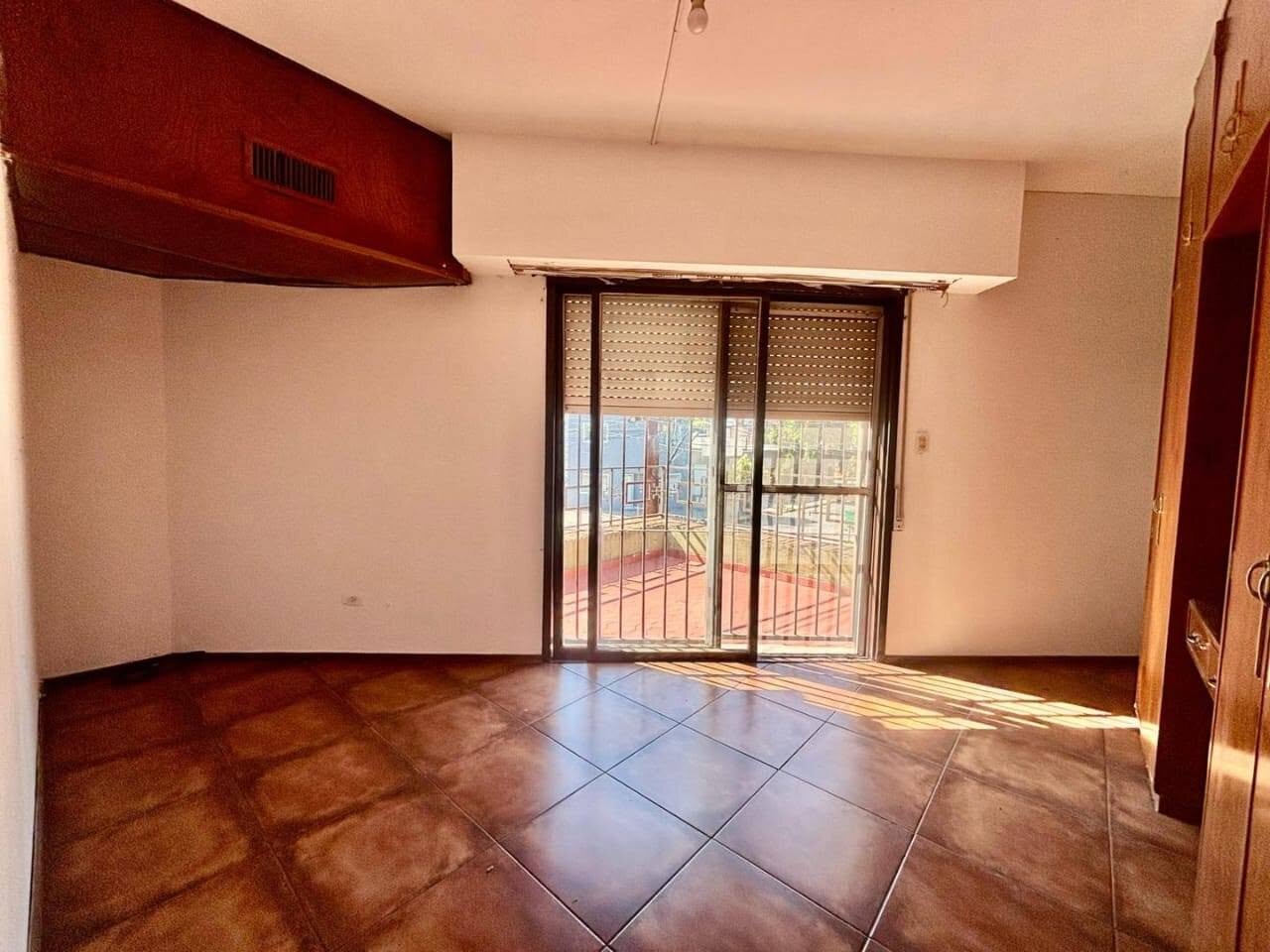 CASA PLANTA ALTA DE 3 DORMITORIOS CON GARAGE ALQUILER - 6