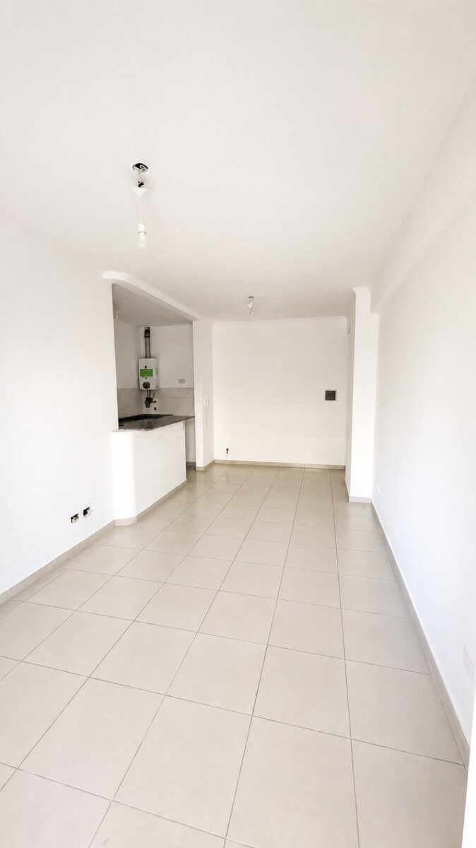 ¡DEPARTAMENTO EN ALQUILER - NUEVA CÃRDOBA! 1 DORM/ PATIO!! — foto 2