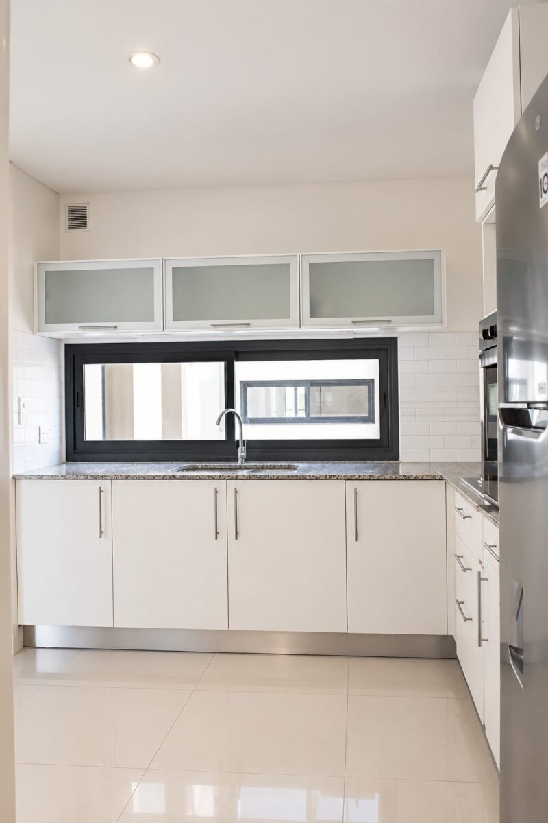 Venta Departamento 4 ambientes c/ cochera y baulera, en zona Plaza Mitre. — foto 6