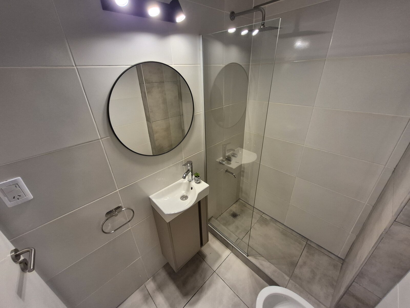 VENTA DE DEPARTAMENTO DE 1 AMBIENTES - 16