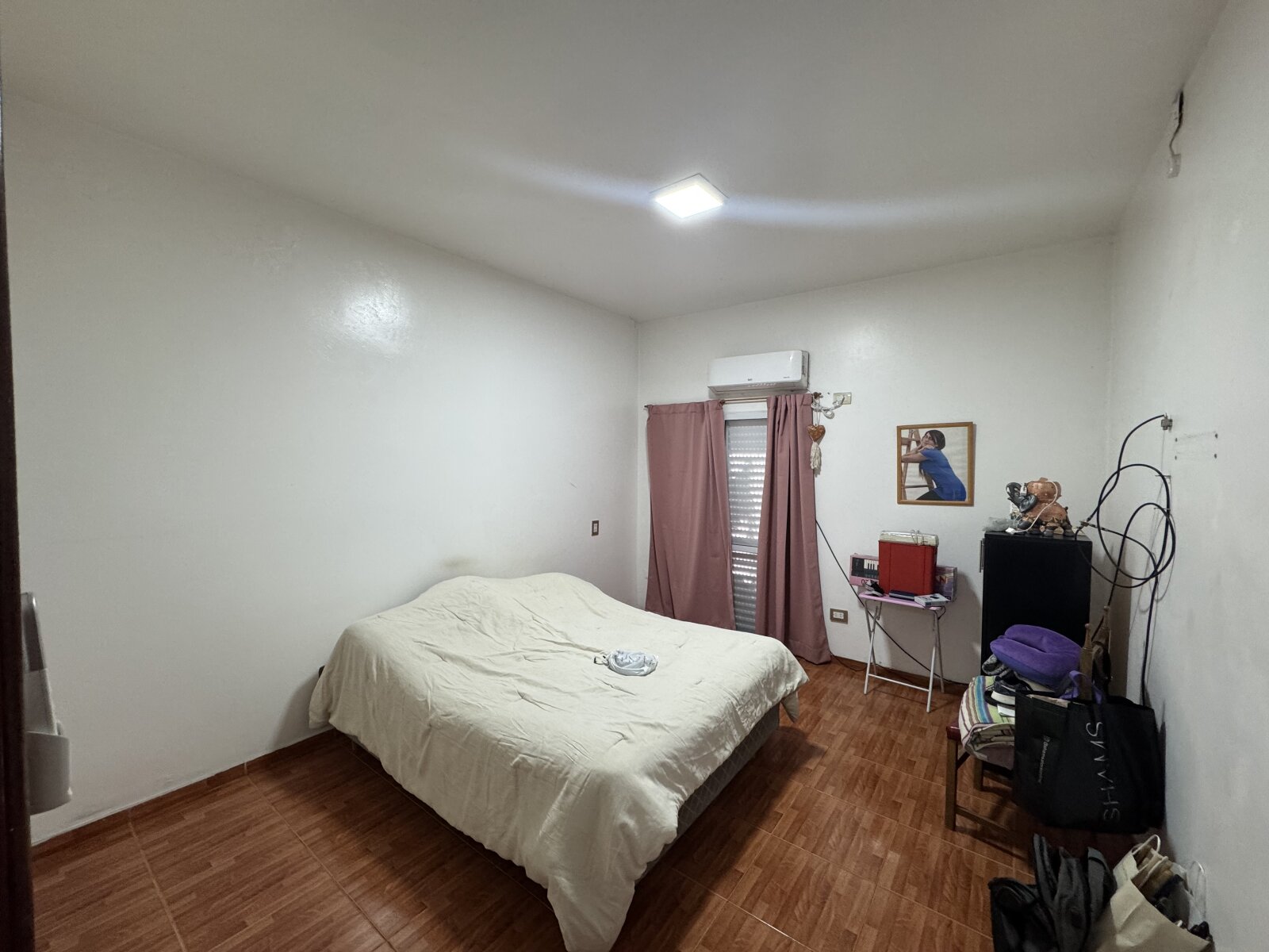 Buenos Aires 4016 - Casa de 4 dormitorios con patio, cochera, terraza y parrillero — foto 9