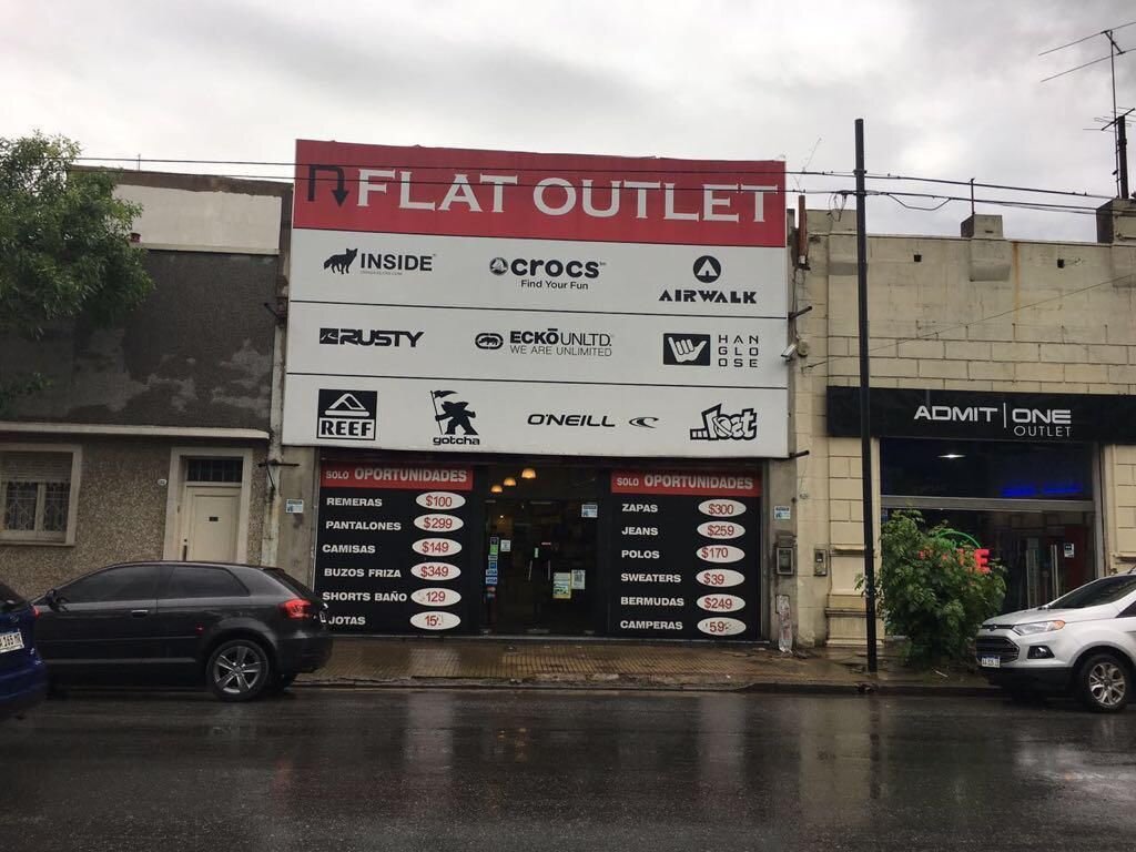 Local Comercial 465m2 en alquiler en Barracas. Distrito del diseño. Sin expensas - 1