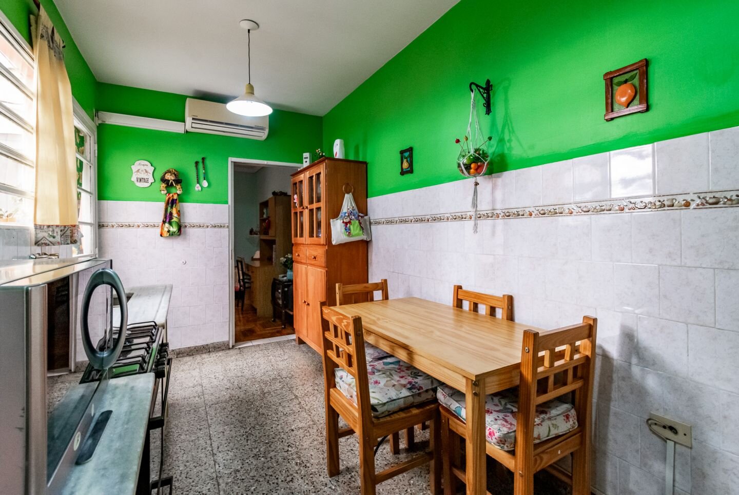 Dos casas en una: ideal para dos familias, en un terreno propio de 233 m2 - 6
