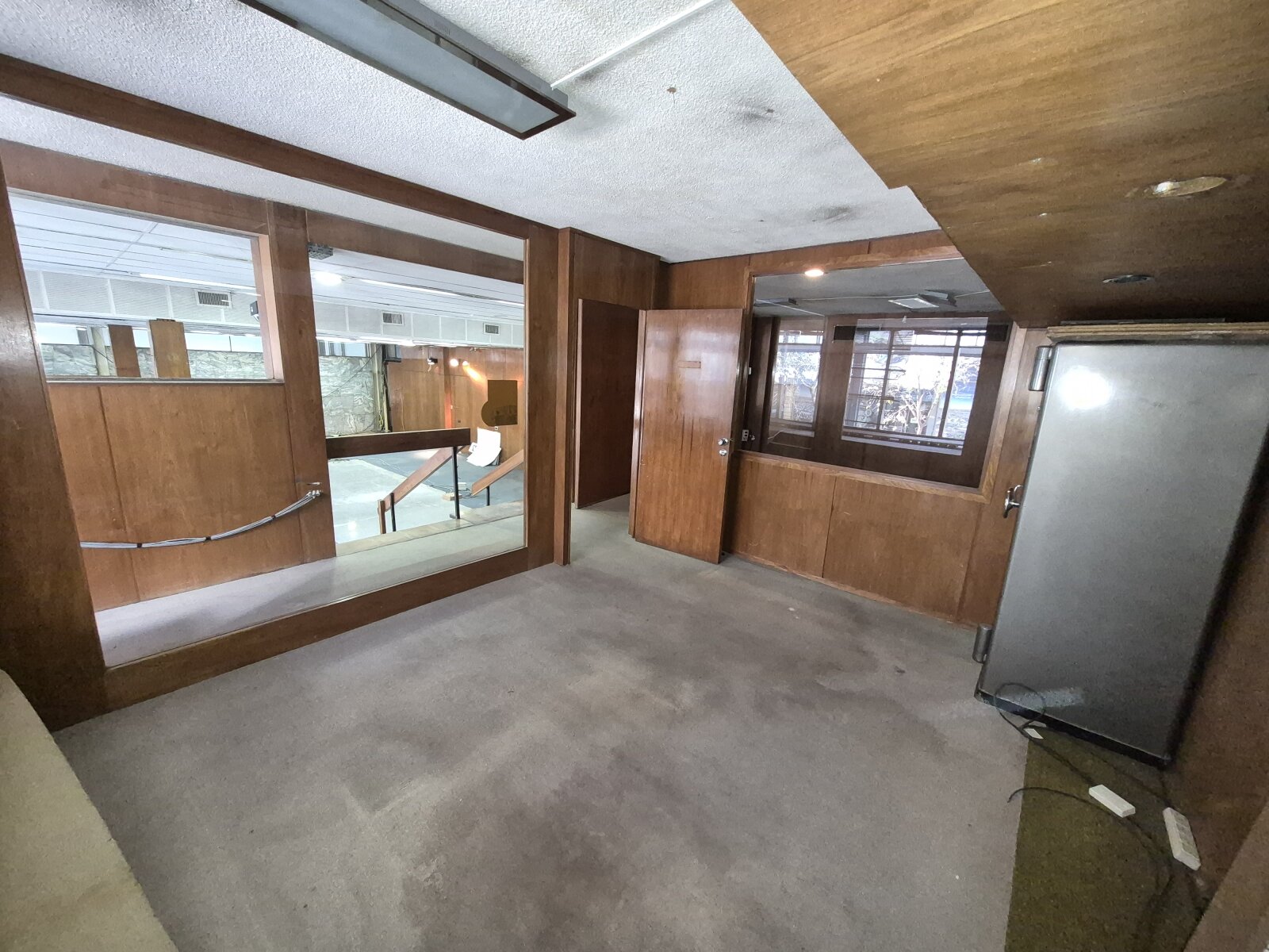 ALQUILER LOCAL COMERCIAL PB VIDRIERA DE 18 MTS DE FRENTE DOBLE ALTURA EN ROSARIO DE SANTA FE Y ALVEAR Bª CENTRO — foto 12