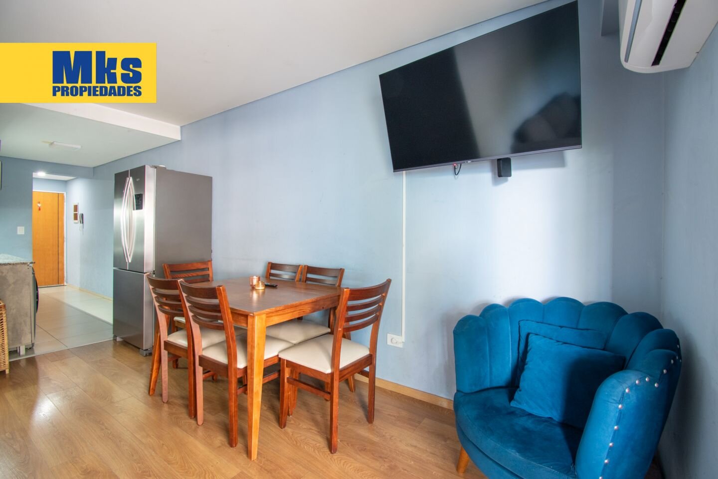 Azara y Cnel Salvadores - Venta. Departamento 2 ambientes con cochera.
