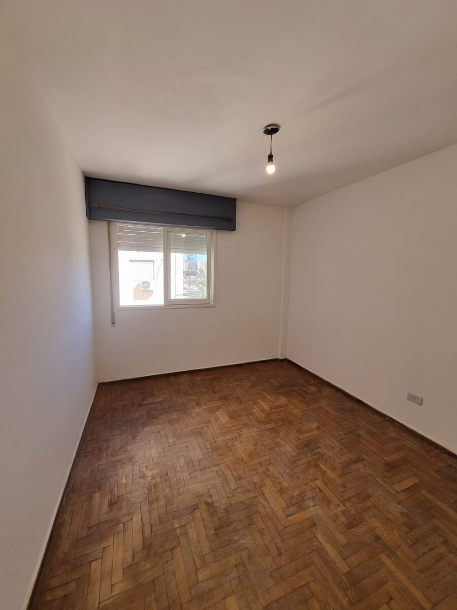 VENDO DPTO B° ALBERDI - 8