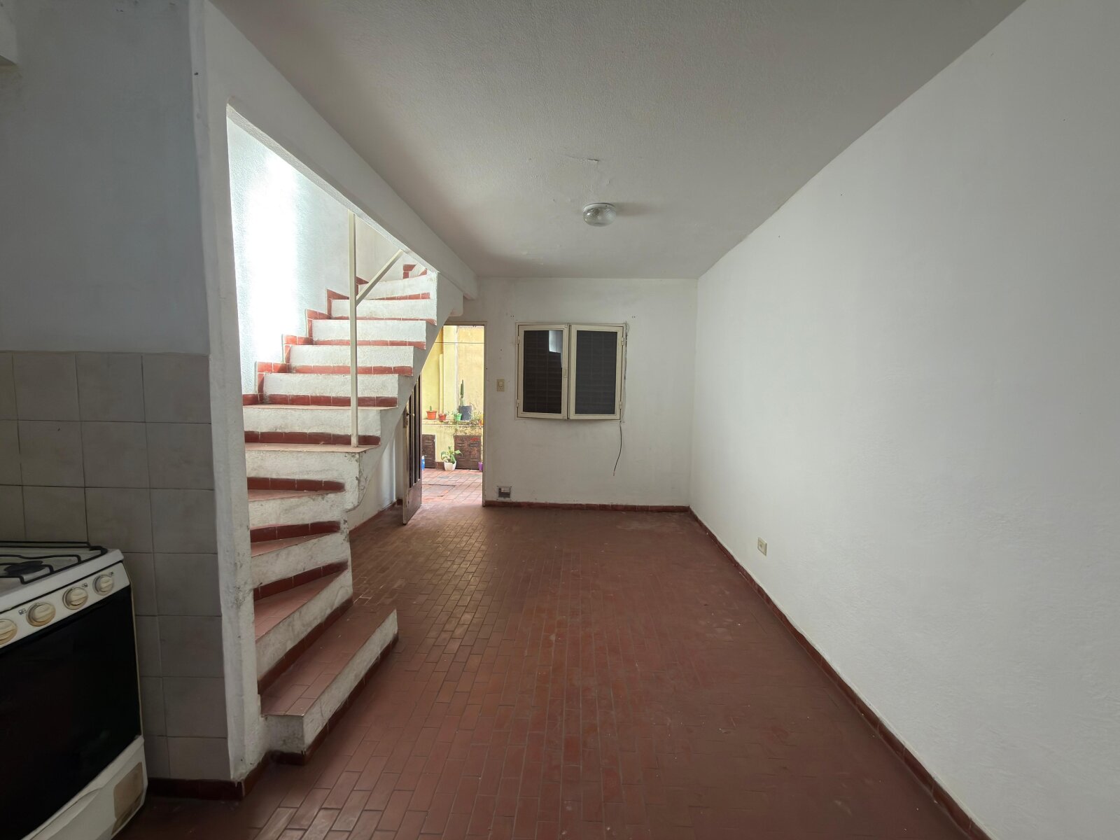 DEPARTAMENTO DE PASILLO DE UN DORMITORIO EN ZONA SUR - 10