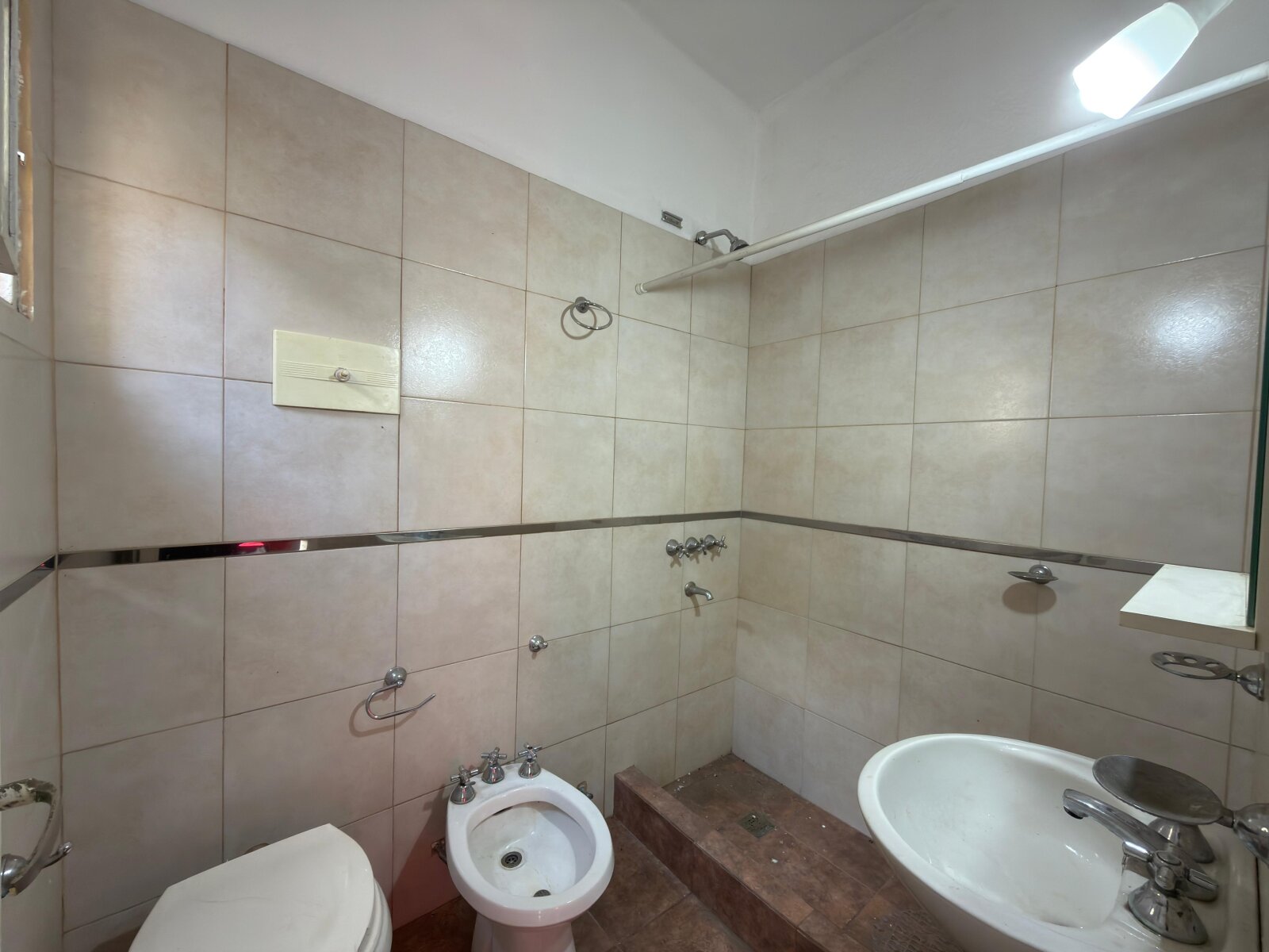 DEPARTAMENTO DE PASILLO DE UN DORMITORIO EN ZONA SUR - 21