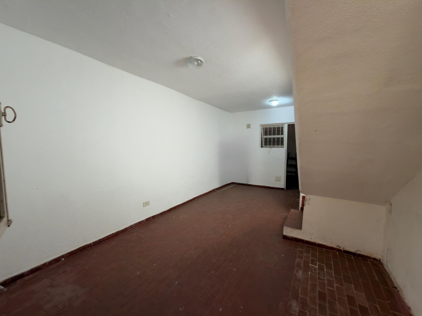 DEPARTAMENTO DE PASILLO DE UN DORMITORIO EN ZONA SUR - 8