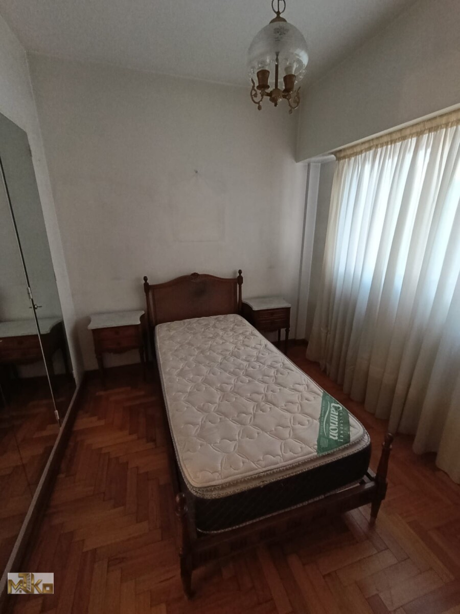 EXCELENTE OFICINA/CONSULTORIO – PISO ALTO – MUY LUMINOSO – CABALLITO - 19