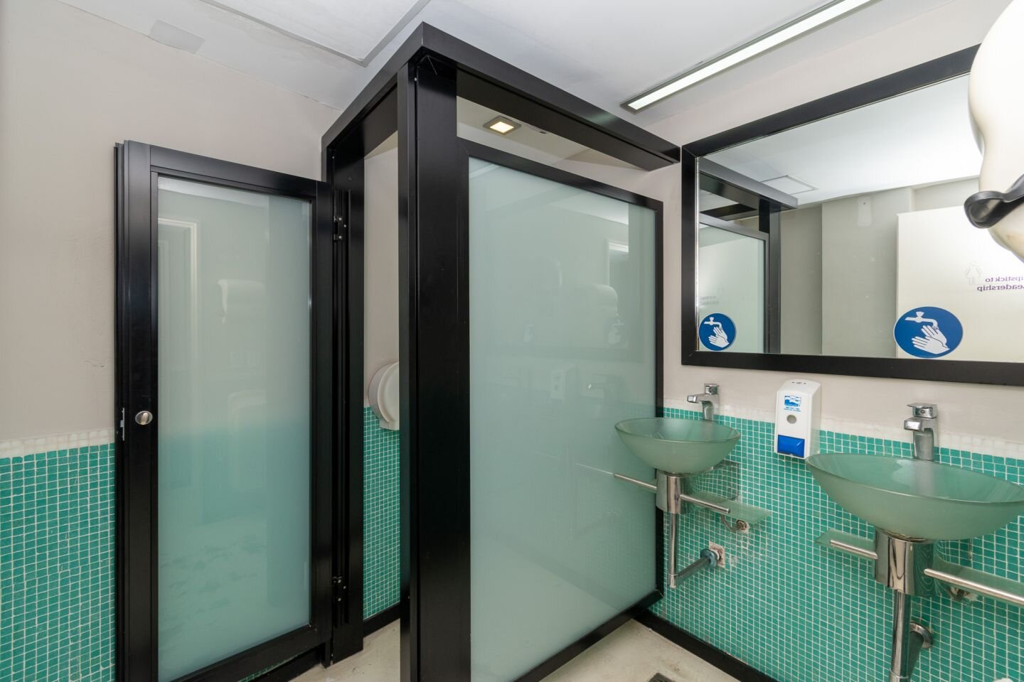 Alquiler. Edificios/Oficinas. Ideal empresas. - 14