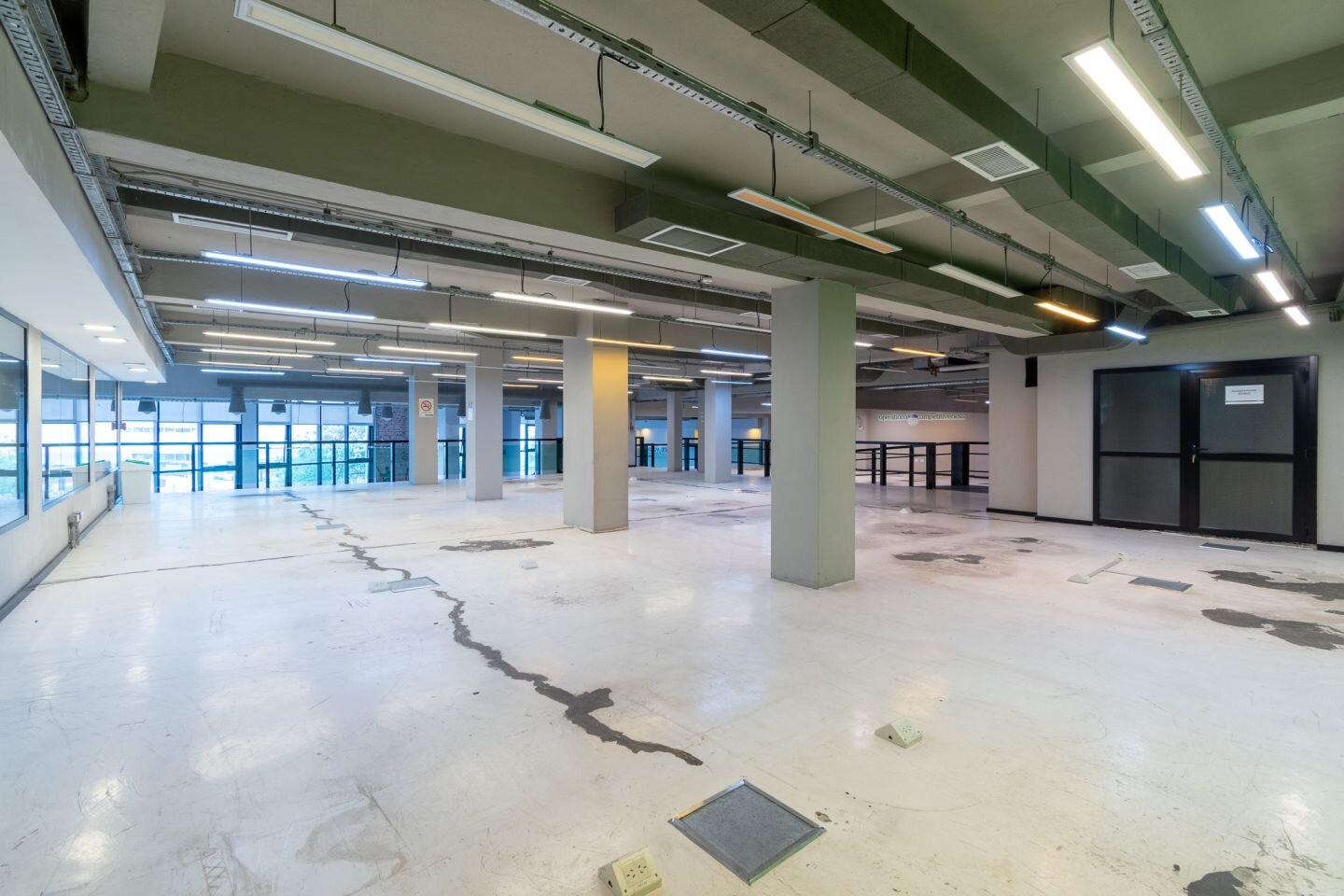 Alquiler. Edificios/Oficinas. Ideal empresas. - 23